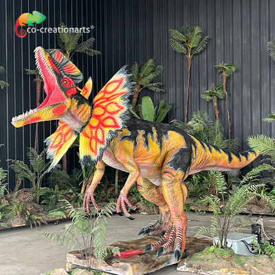 Realistyczny dźwięk żywotne ruchy Wysoki standard Dilophosaurus Dinosaurus Na wystawie